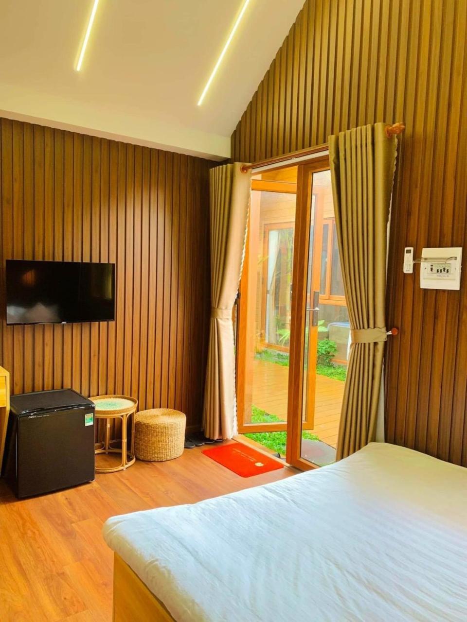La Garden Homestay Long Xuyên Екстериор снимка