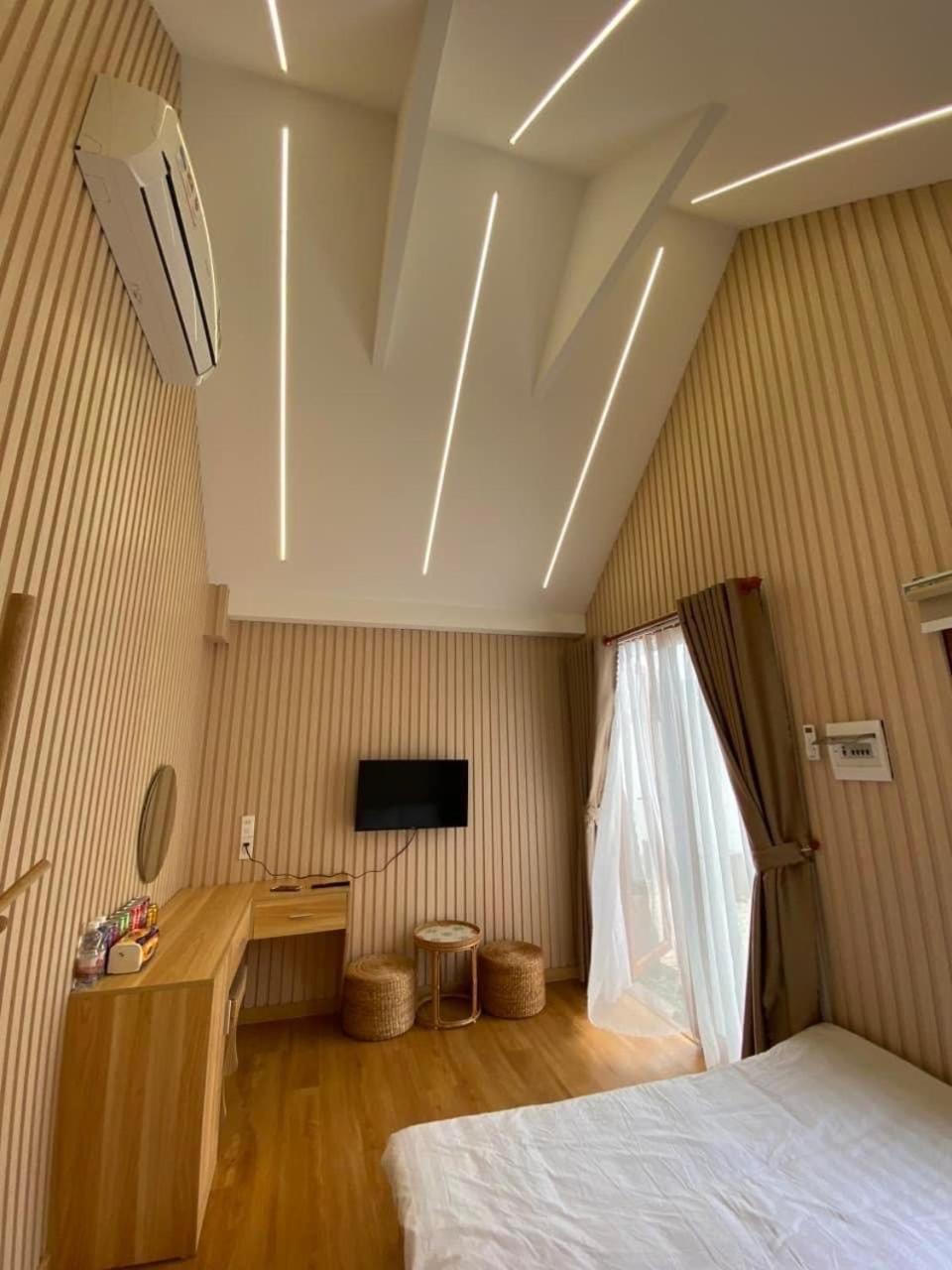 La Garden Homestay Long Xuyên Екстериор снимка