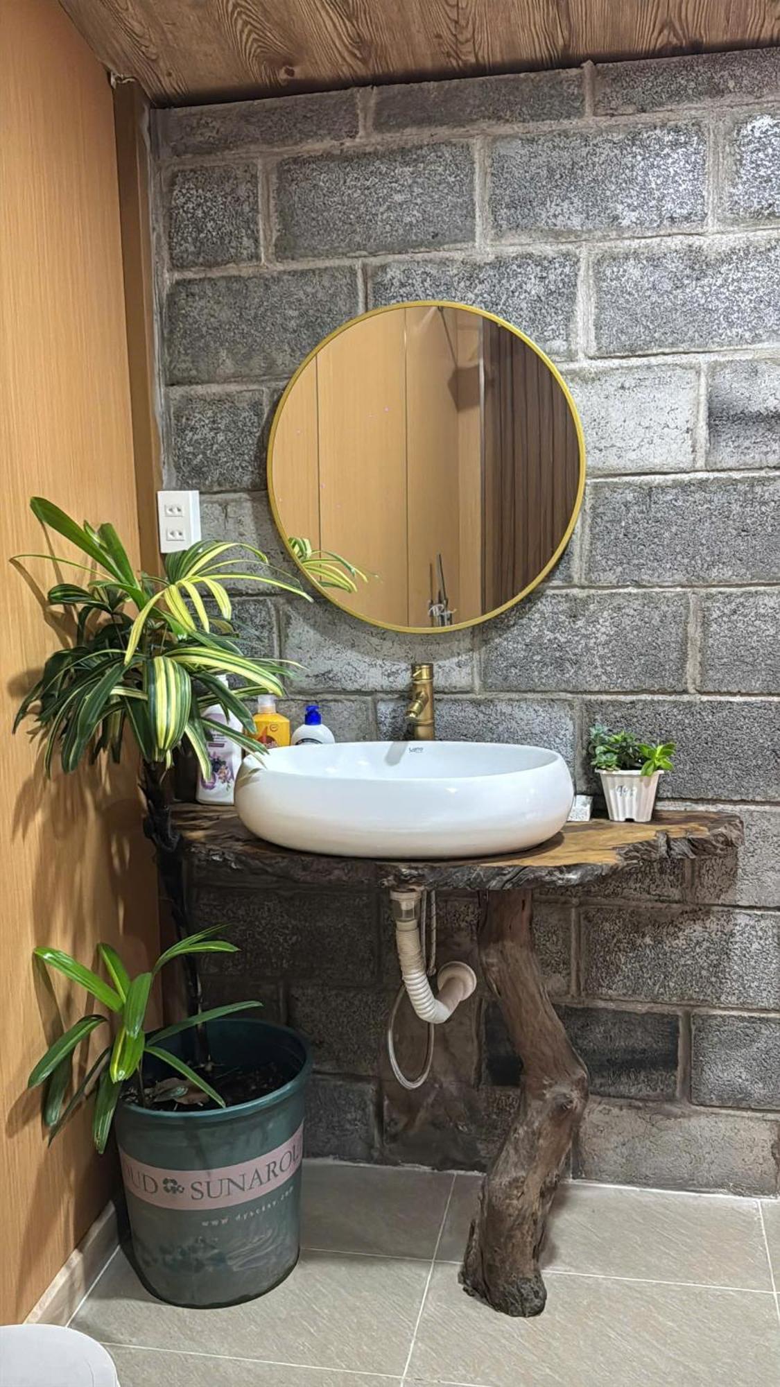 La Garden Homestay Long Xuyên Екстериор снимка